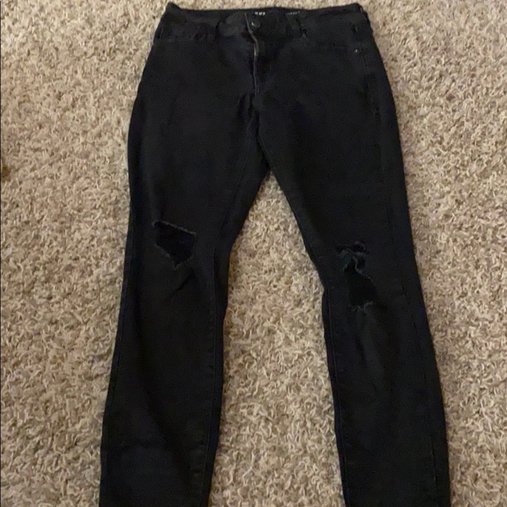 Black raw edge mid rise jeans